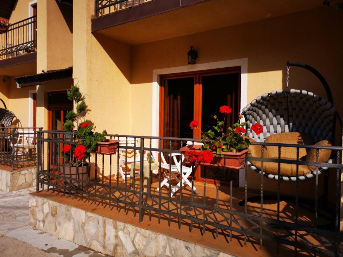 זבליאק Gorska Vila Apartments מראה חיצוני תמונה