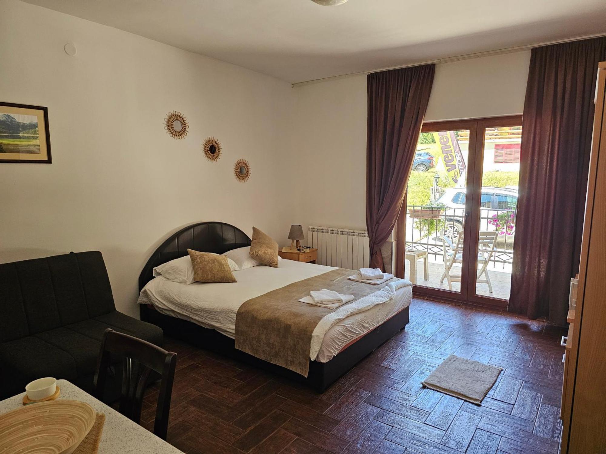 זבליאק Gorska Vila Apartments מראה חיצוני תמונה