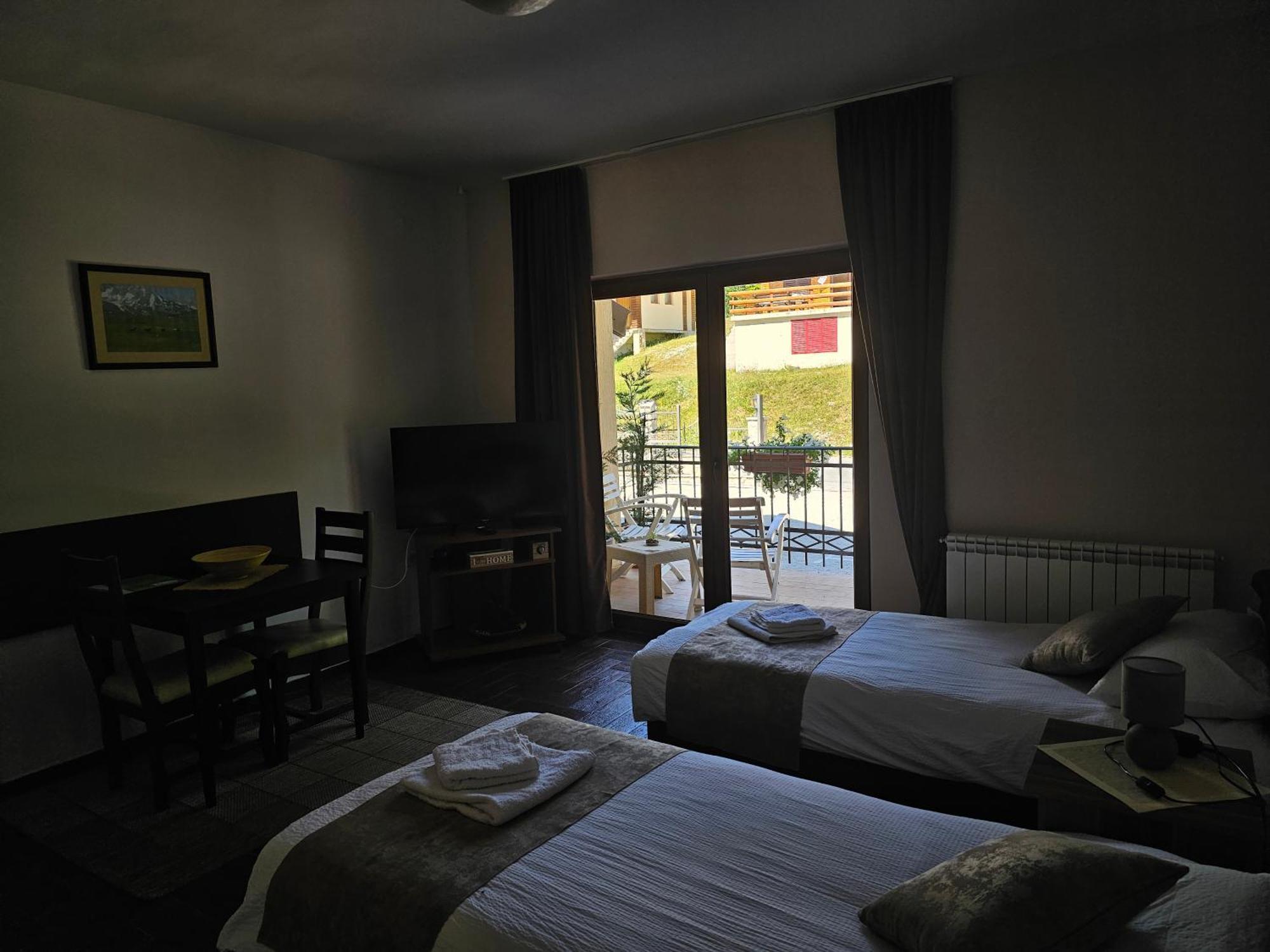זבליאק Gorska Vila Apartments מראה חיצוני תמונה